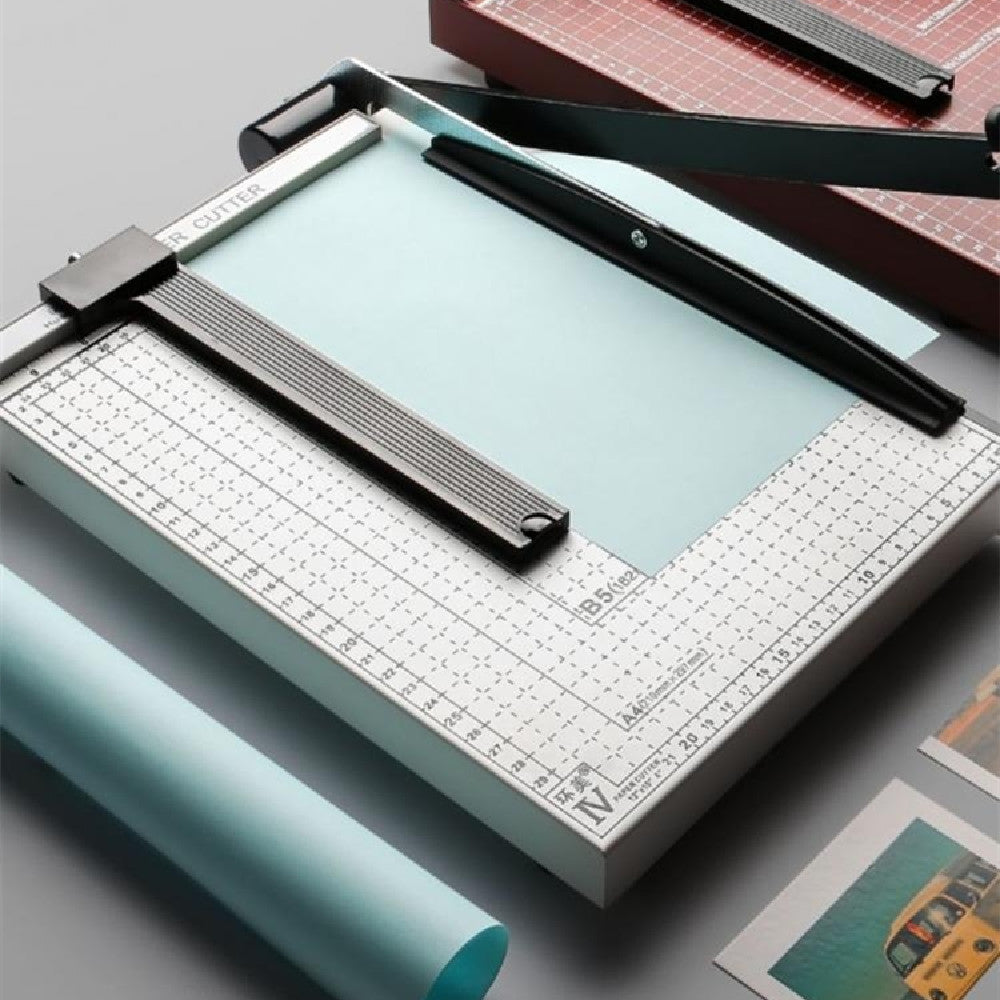 Protoolsy Paper Cutter, close-up of durable blade for paper cuts